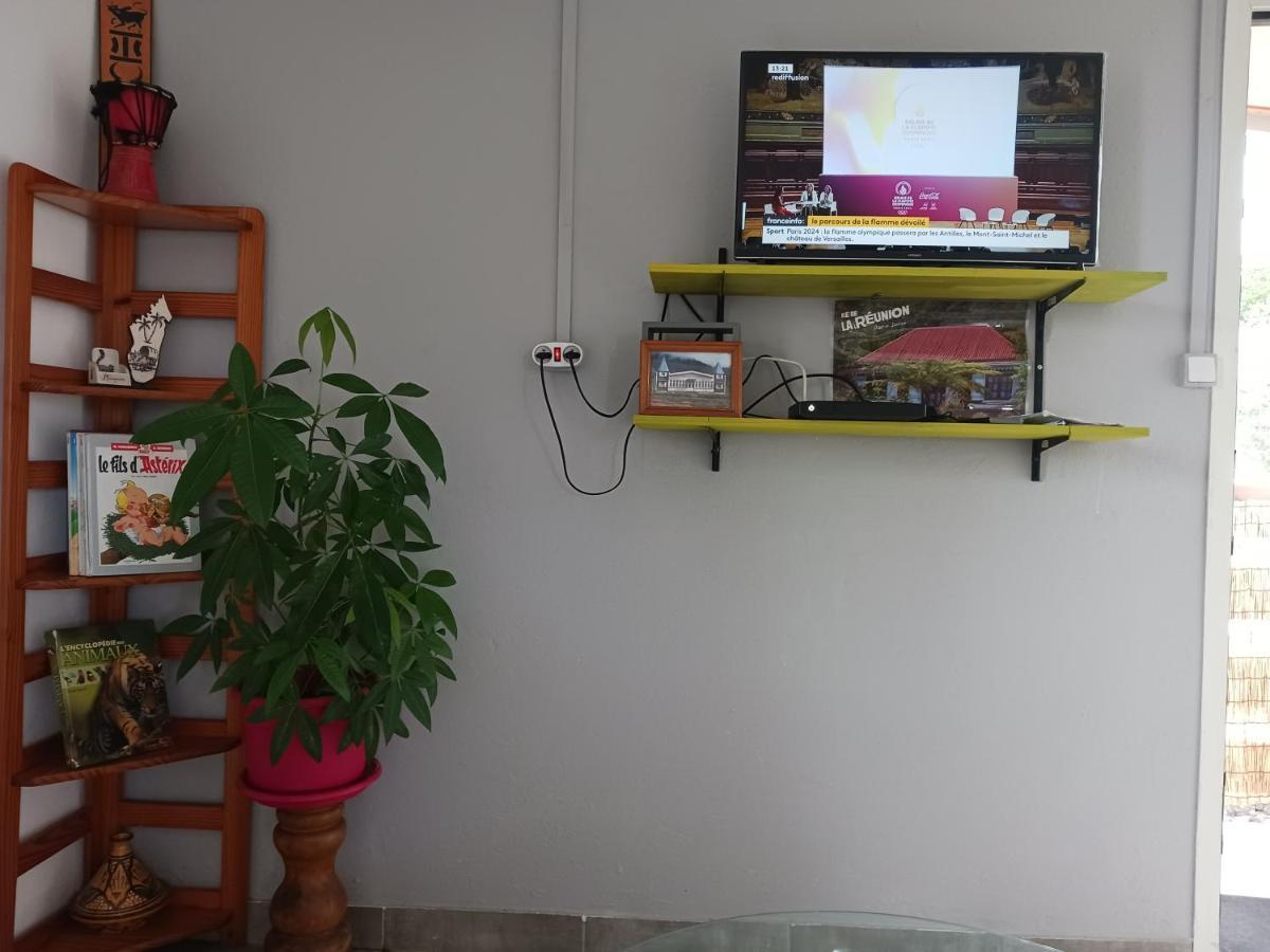 L Escale De Bois Do Apartment Saint Pierre Ngoại thất bức ảnh